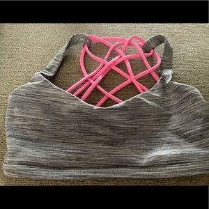 Lululemon free to be wild bra